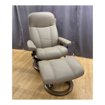 Consul (Medium) Classic Chair & Stool