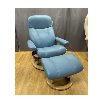 Consul (Medium) Classic Base Chair & Stool
